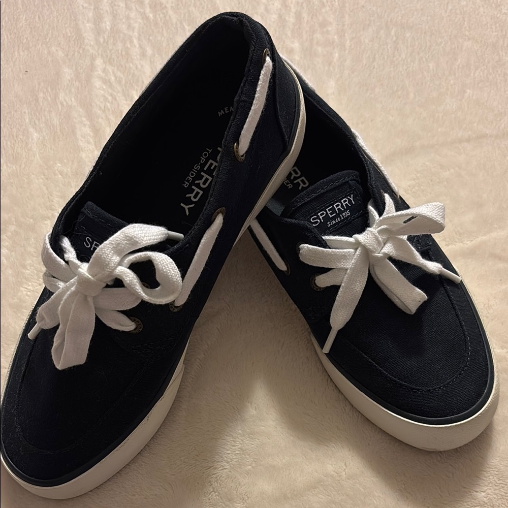 Sperry Navy and White Sneakers Classic Design